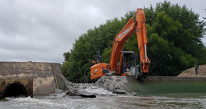 2016-01 MSD Dam Removal- McCullough (3).jpg