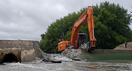2016-01 MSD Dam Removal- McCullough (3).jpg
